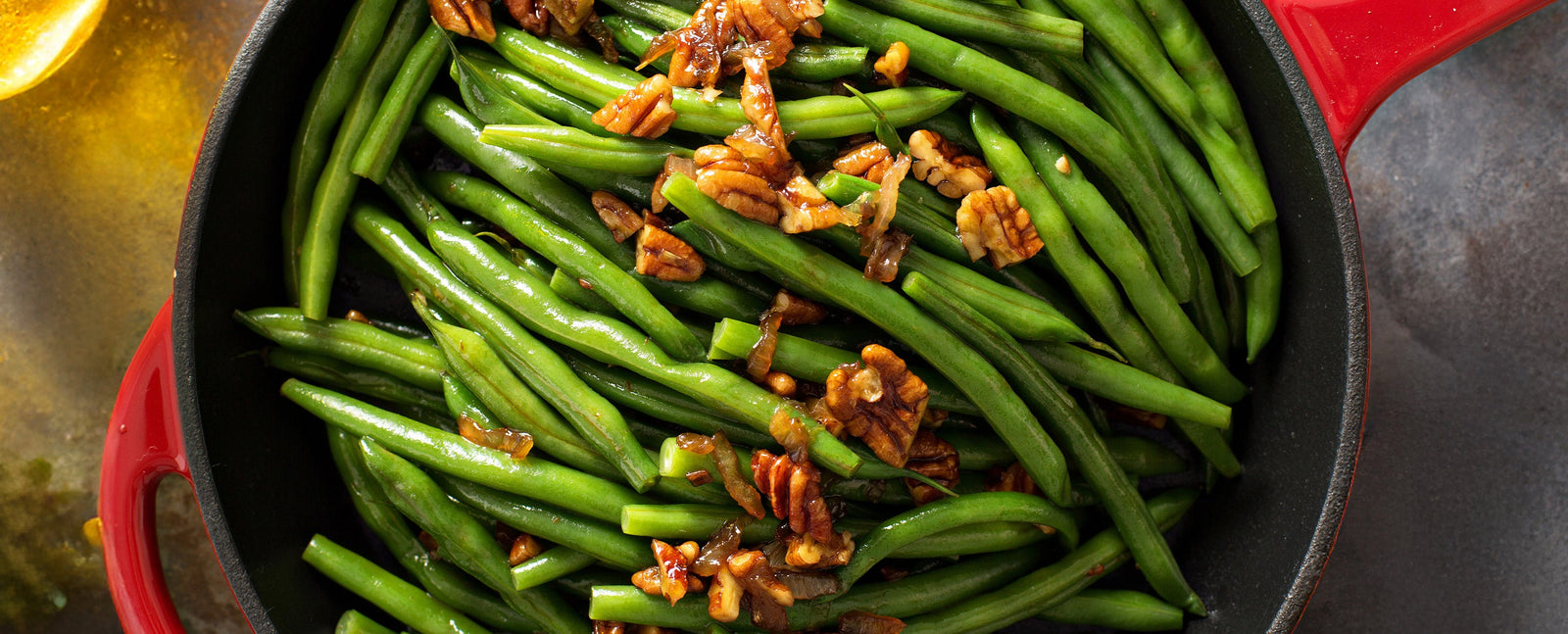 Sautéed Green Beans with Toasted Pecans